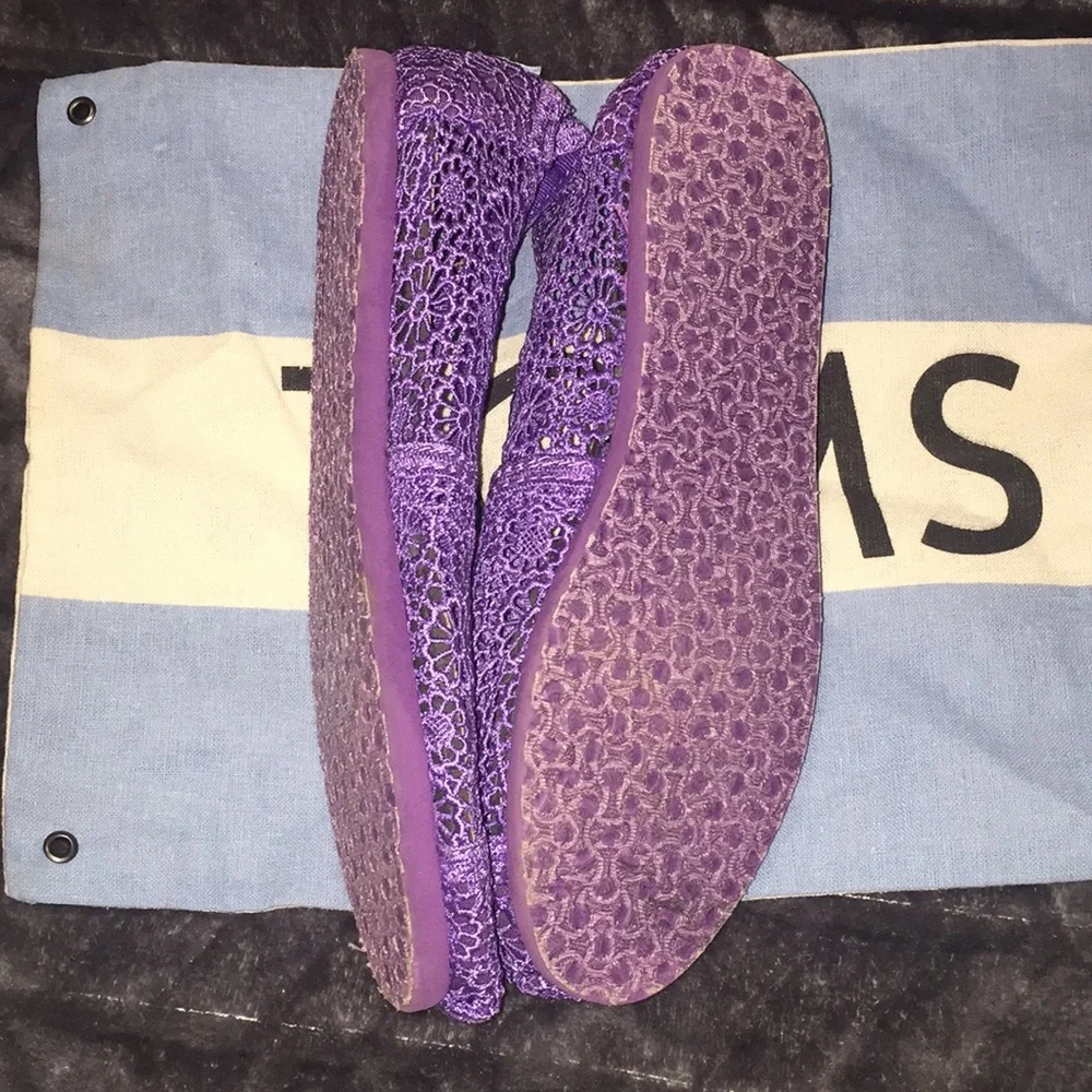 Toms‎ lavender lace Espadrilles